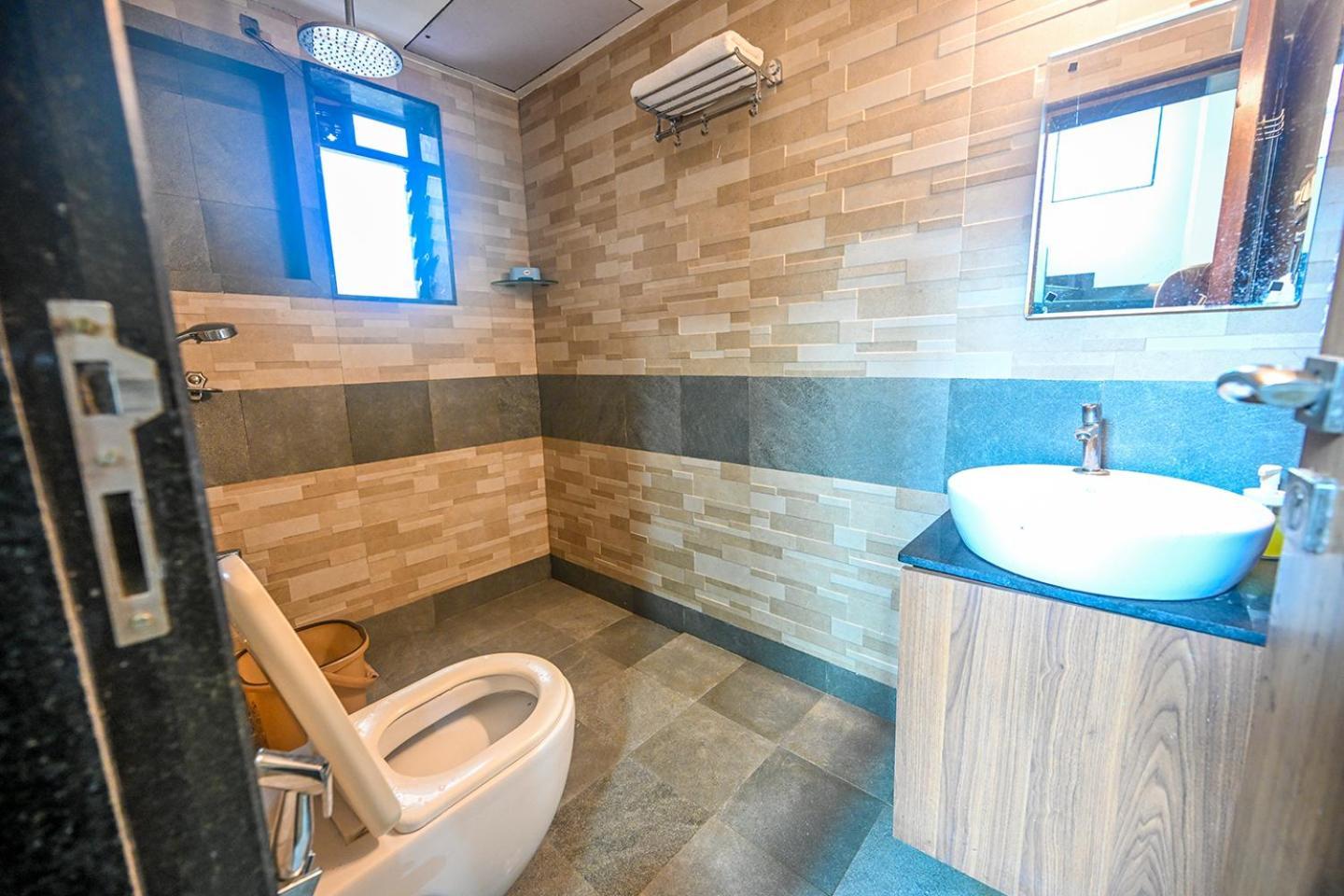 Malama Stay Ruturang Villa 4Bhk, 罗纳瓦拉 外观 照片