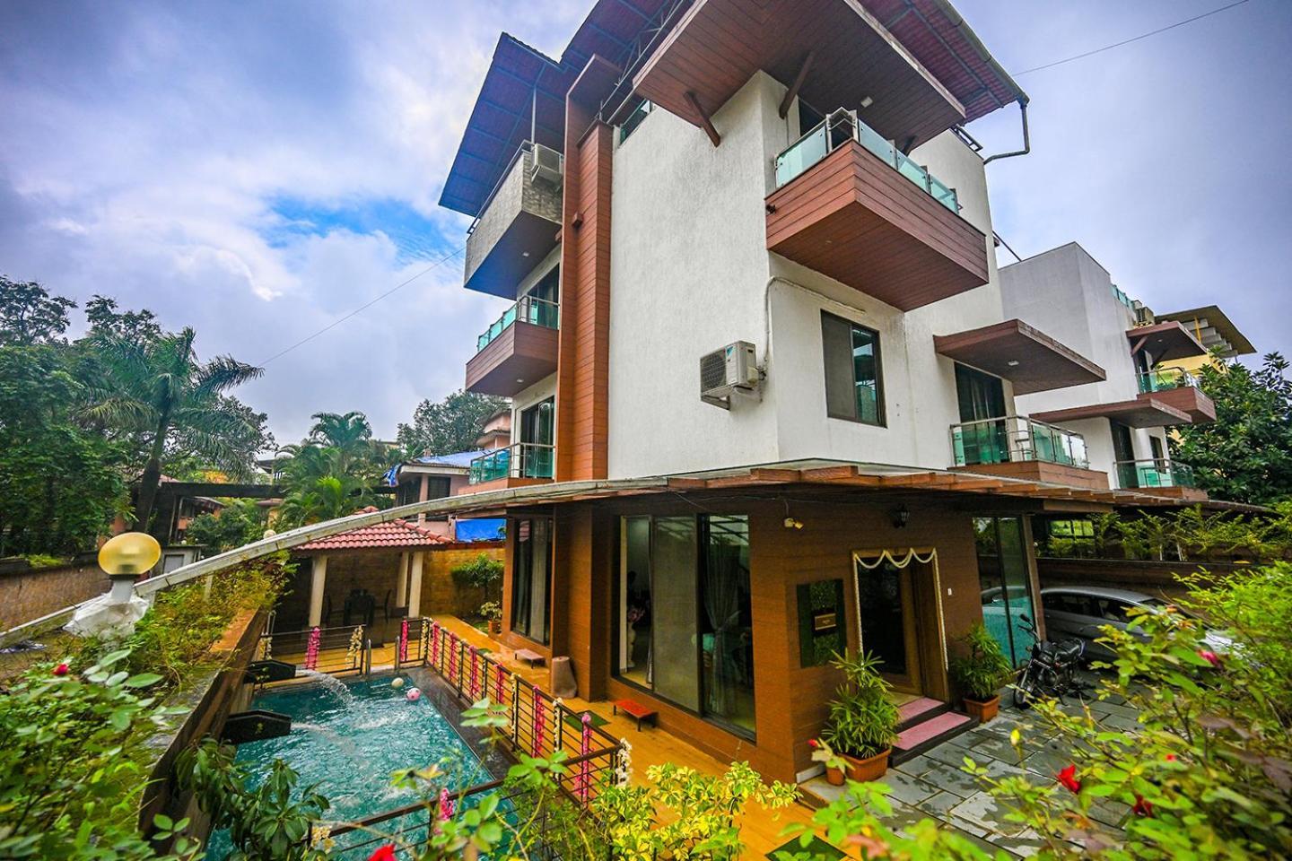 Malama Stay Ruturang Villa 4Bhk, 罗纳瓦拉 外观 照片