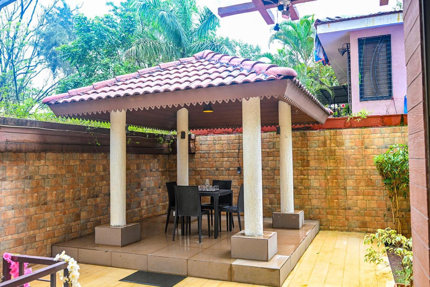 Malama Stay Ruturang Villa 4Bhk, 罗纳瓦拉 外观 照片