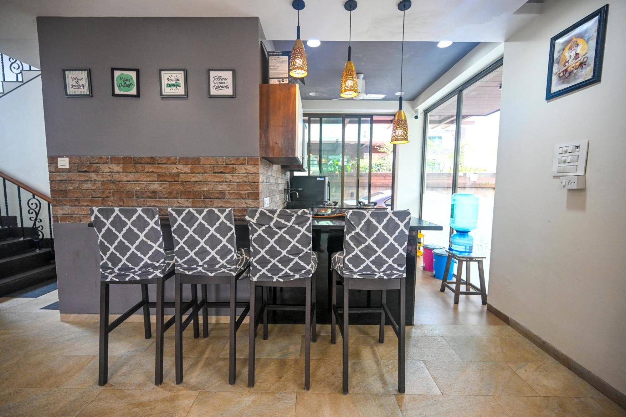 Malama Stay Ruturang Villa 4Bhk, 罗纳瓦拉 外观 照片